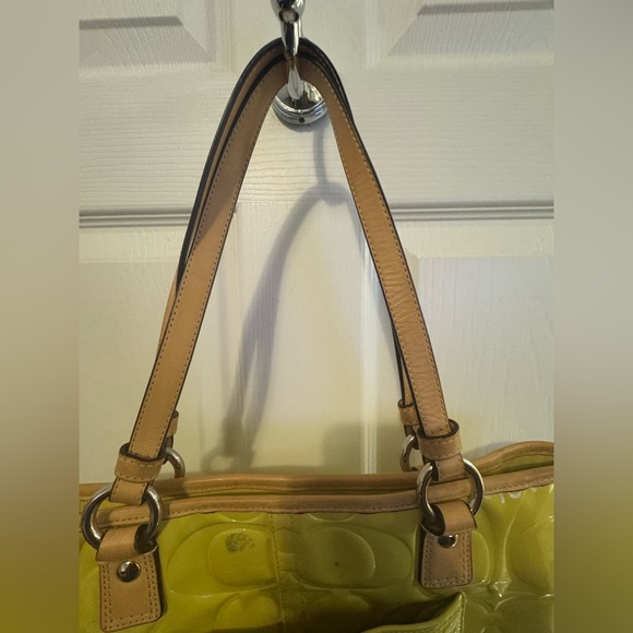 Authentic Rainy Day Coach Bag - Picture 4 of 8